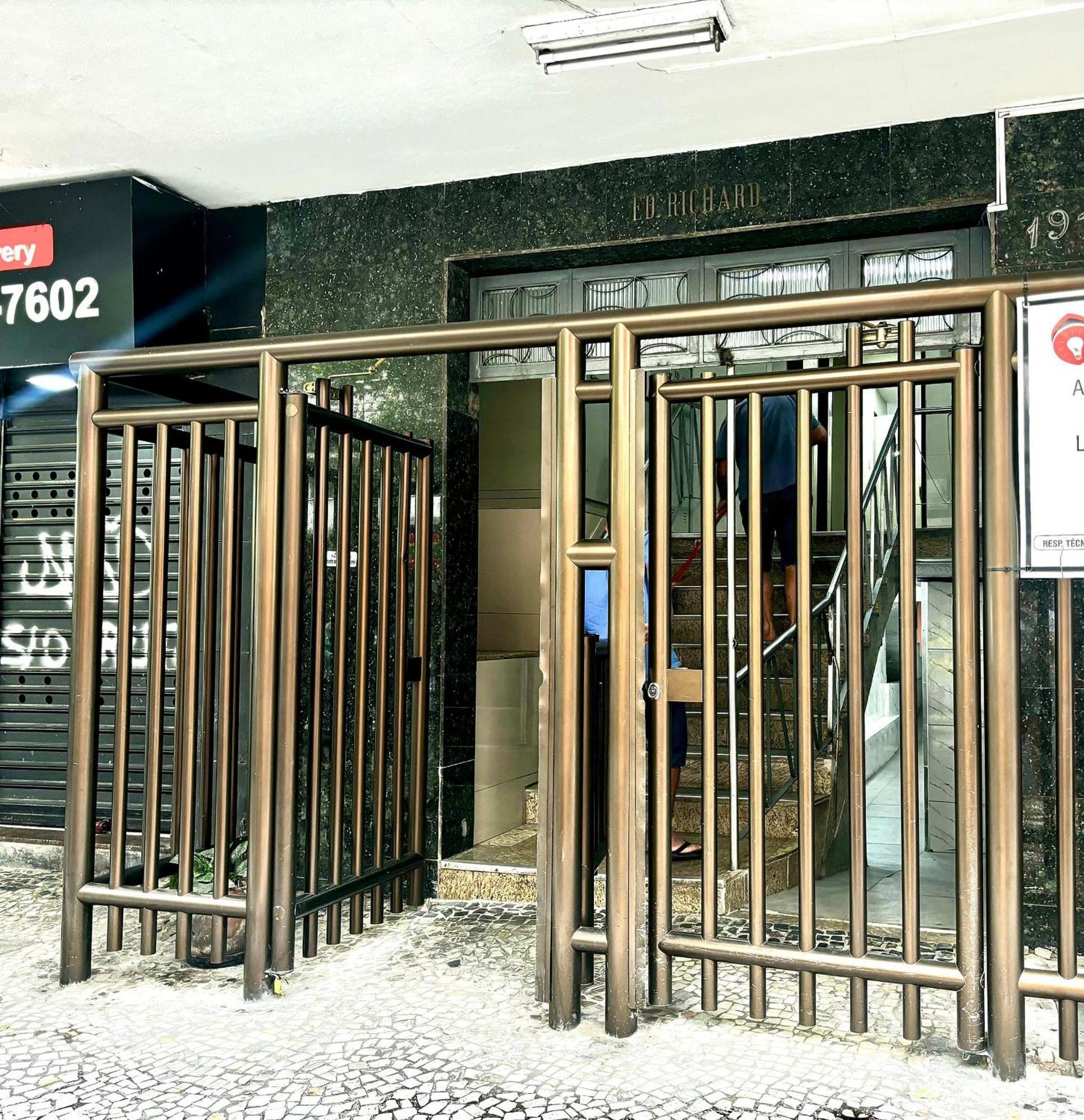 Appartement Compacto A 150m Do Metro Cardeal Arcoverde